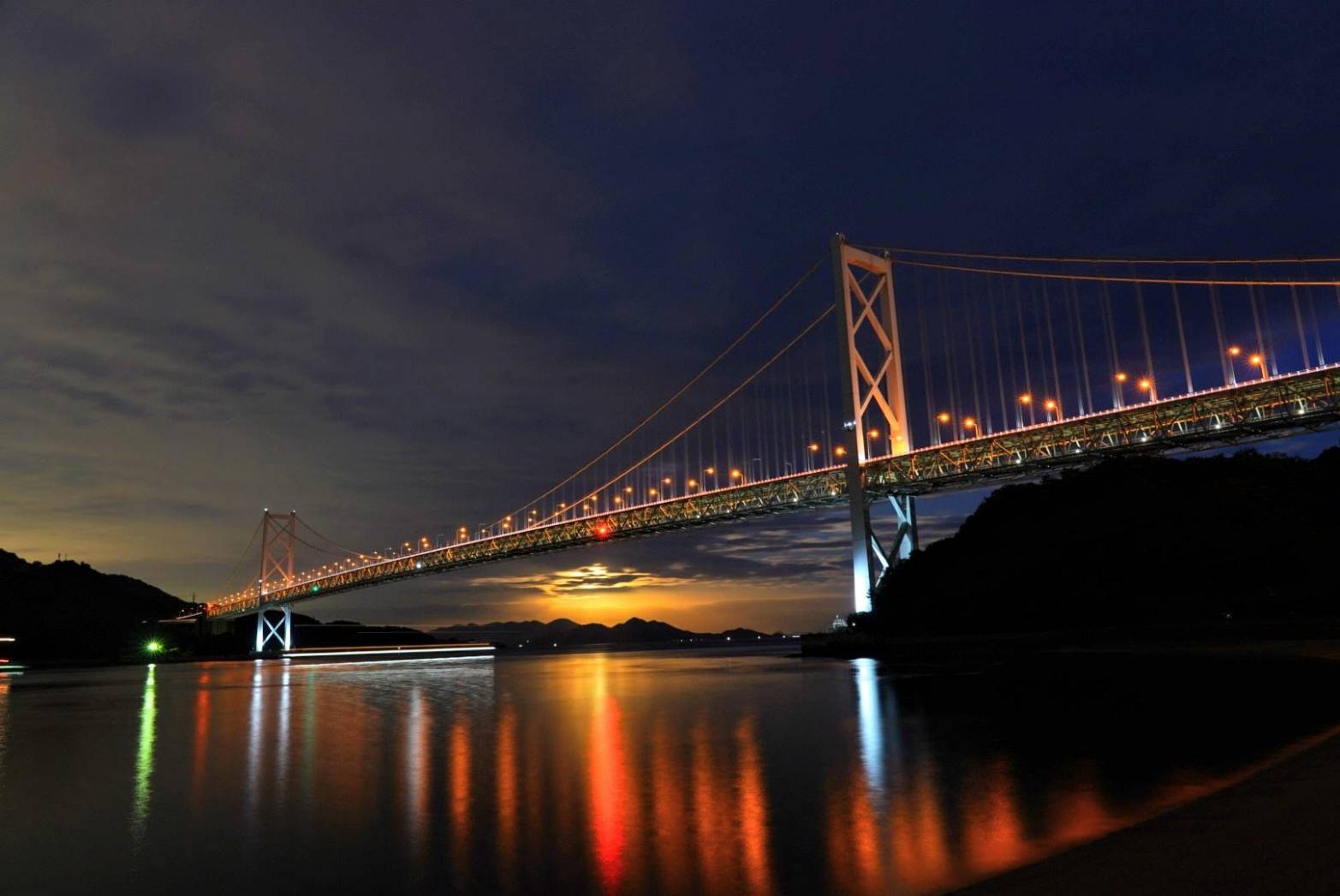 tetsushimaoさんが撮影したしまなみ海道の夜景